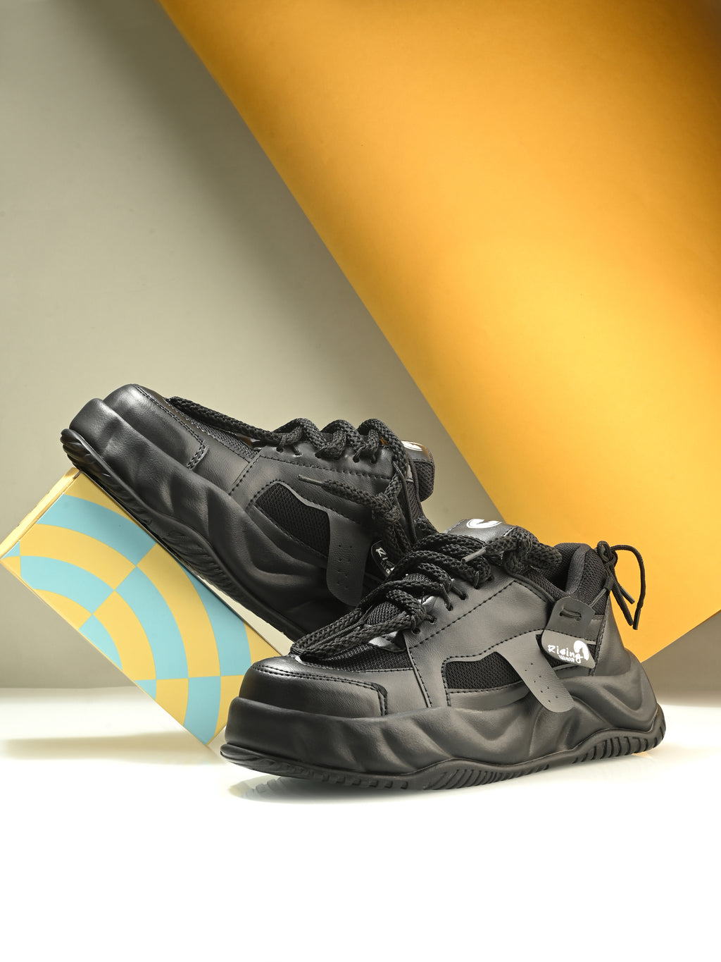 SNKORA TitanMove Performance Sneakers