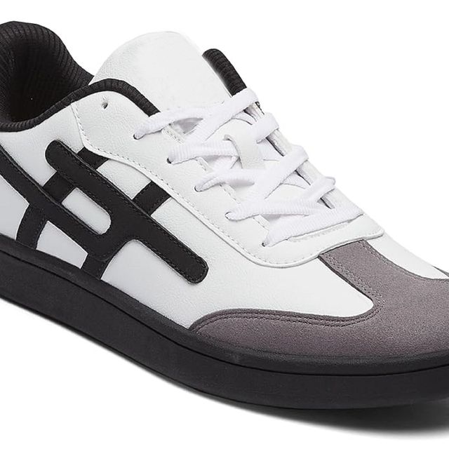 SNKORA SharpStep Comfort Sneakers